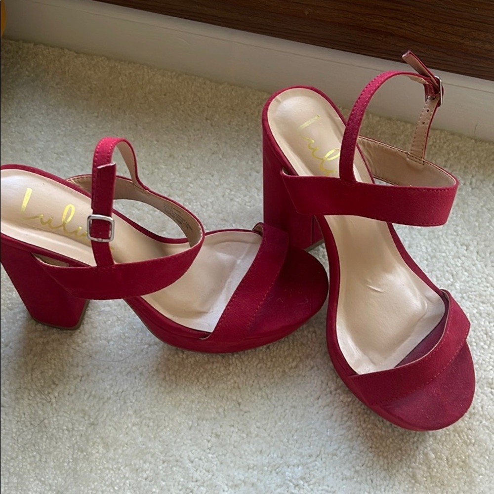 Red Lulu’s platform heels